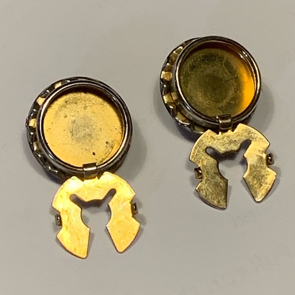 Vintage Button Covers Jewelry with Rhinestones - Picture 5 of 6